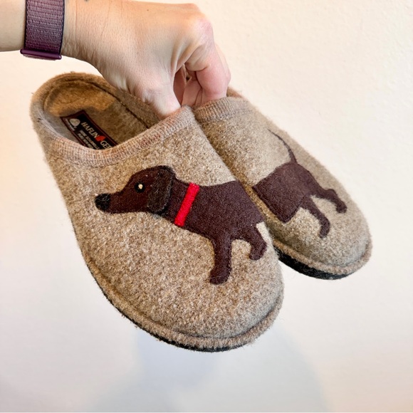 Haflinger Wool Clog Slippers Dachshund Dog Cozy Cottagecore EU 41 US 10-10.5 - Picture 1 of 10